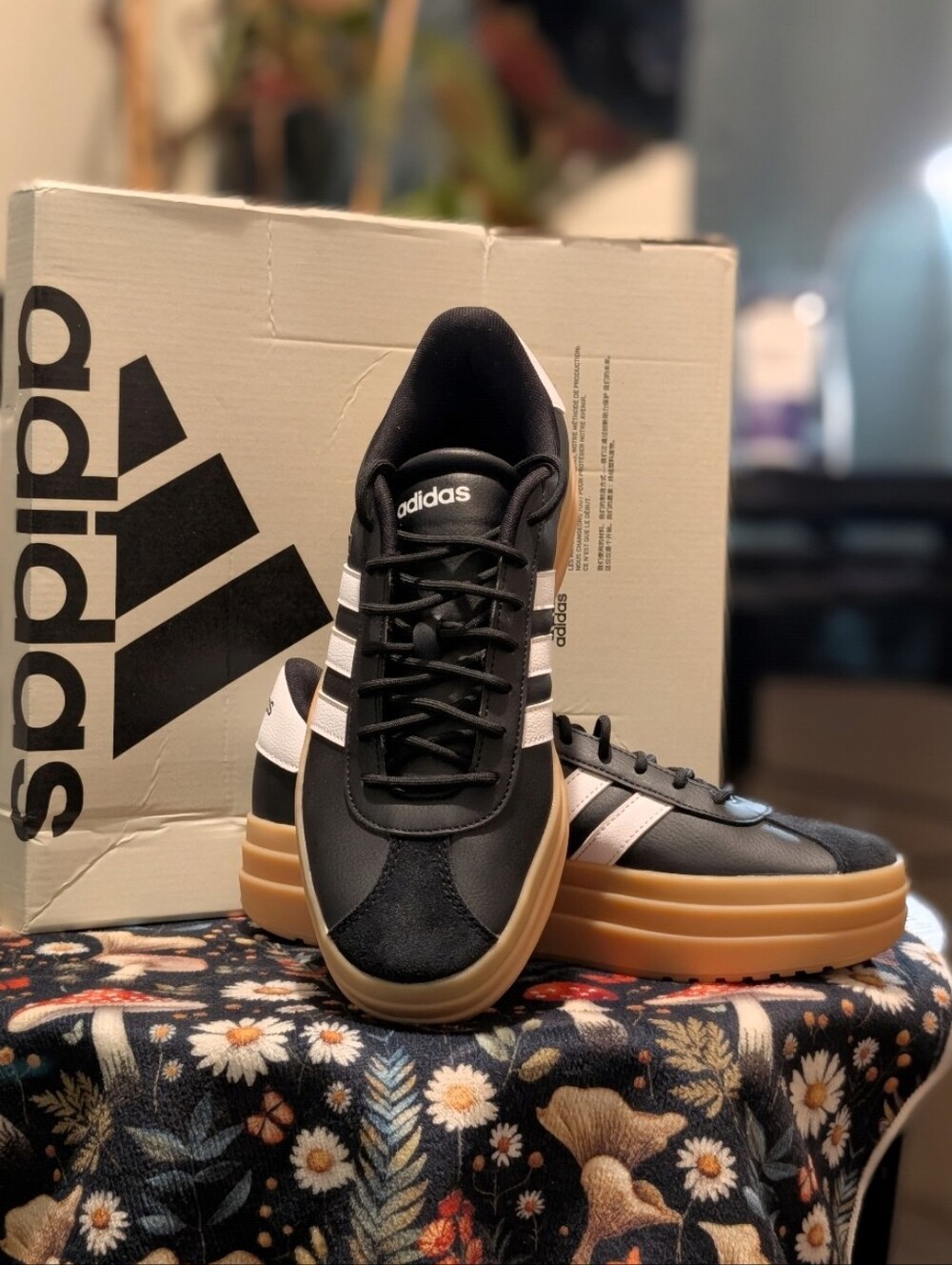 🆕 Women's SIZE 8.5 Adidas VL Court Bold Platform Sneakers